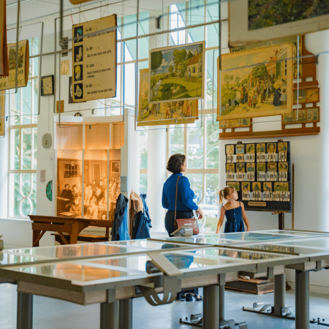 Bezoek het Nationaal Onderwijsmuseum met het gezin